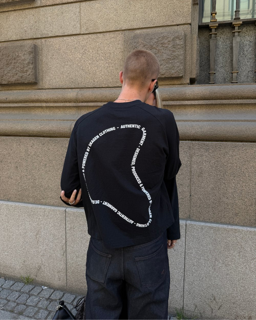 Raglan Longsleeve T-shirt Black