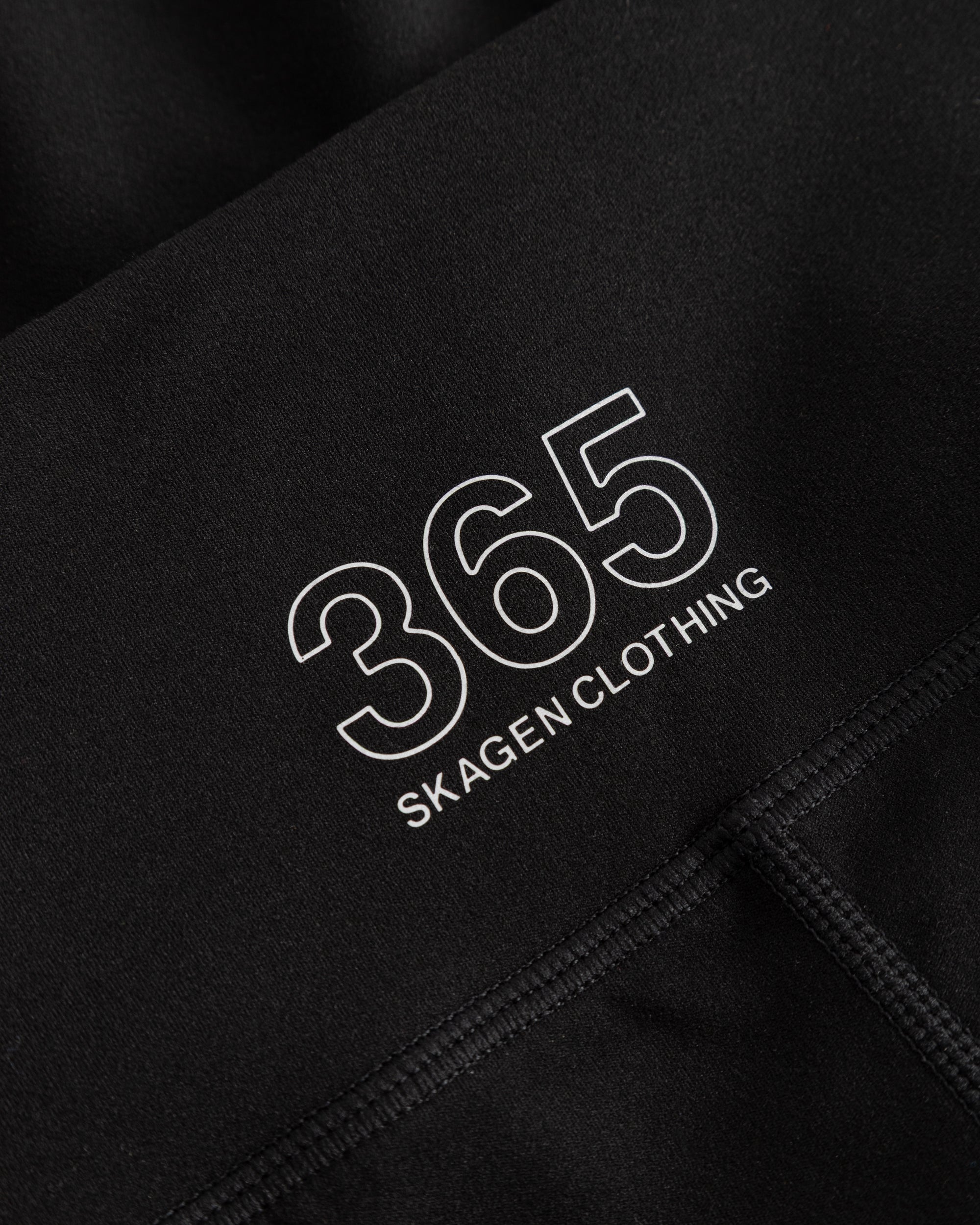 365 Womens Half-Thights Black