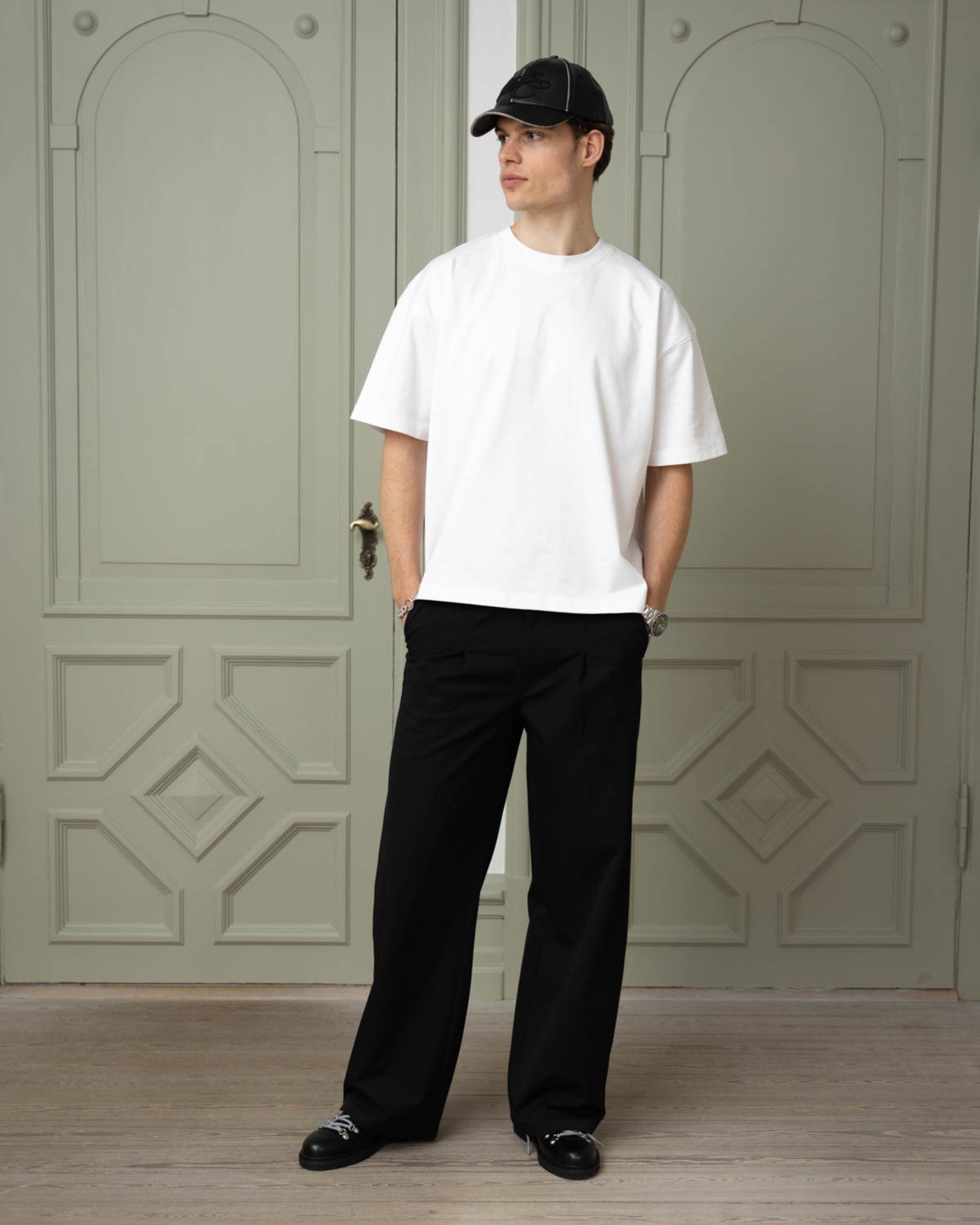 SC Logo T-shirt White Tone-Tone