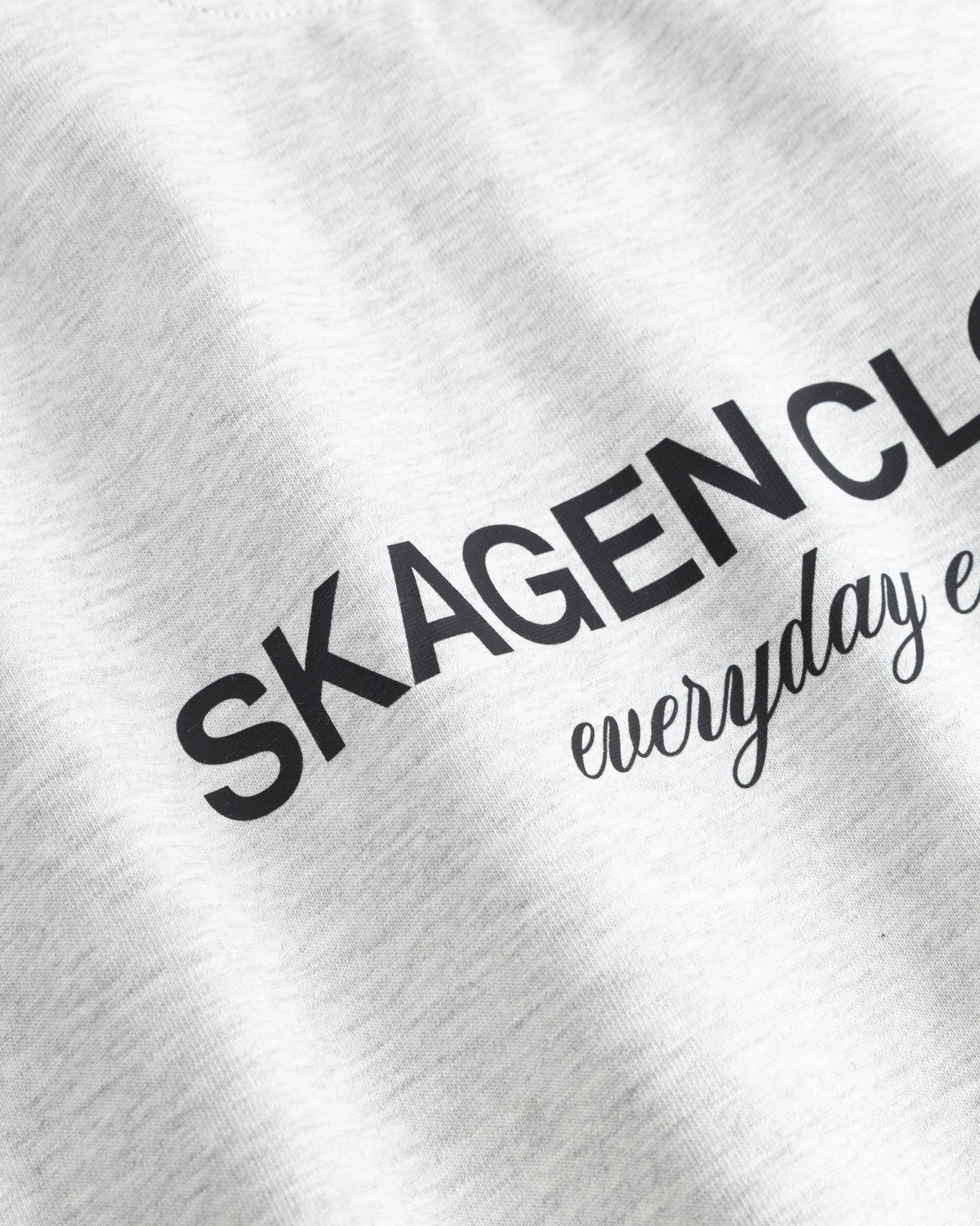 Everyday Essential T-Shirt Grey