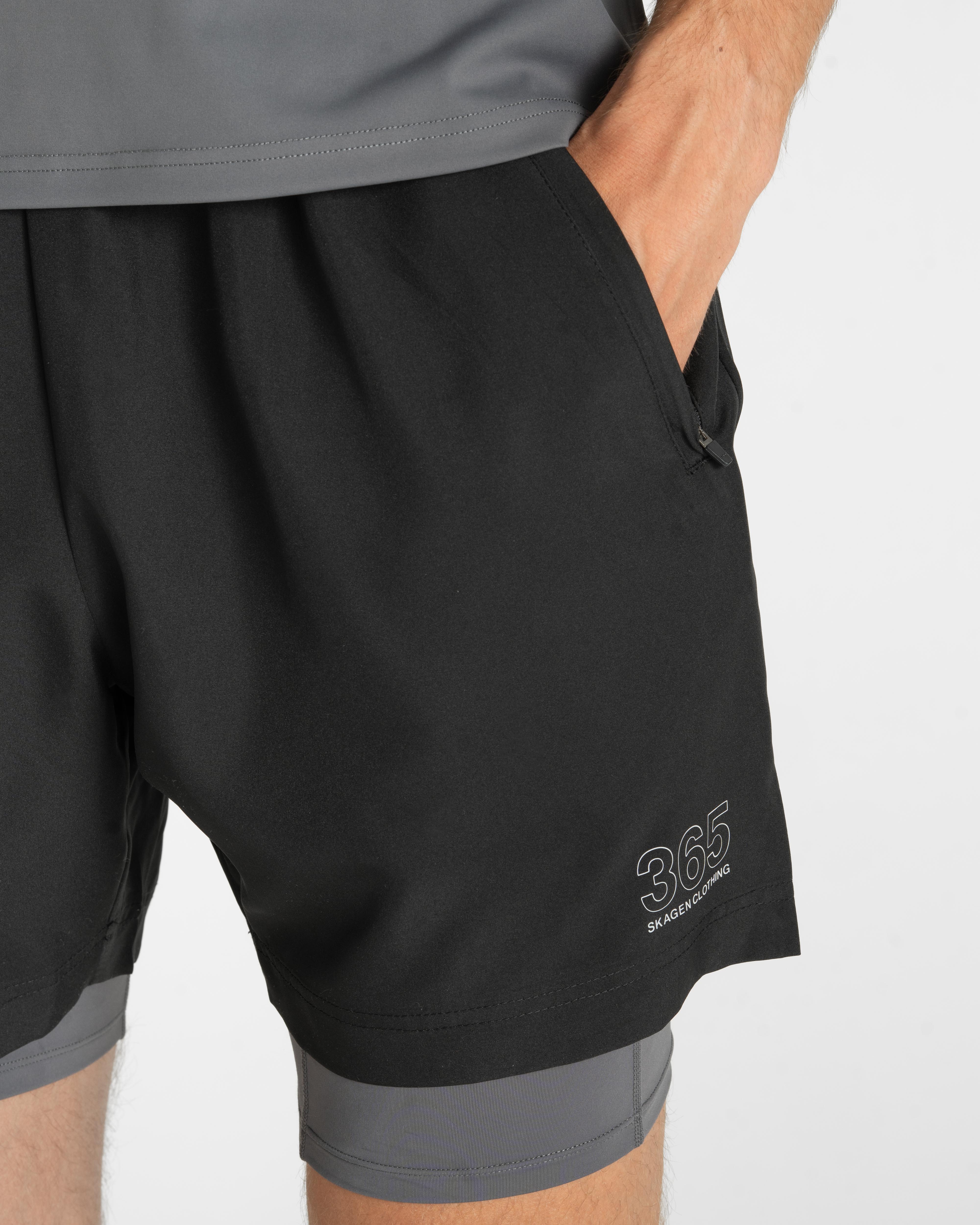 365 Short Black