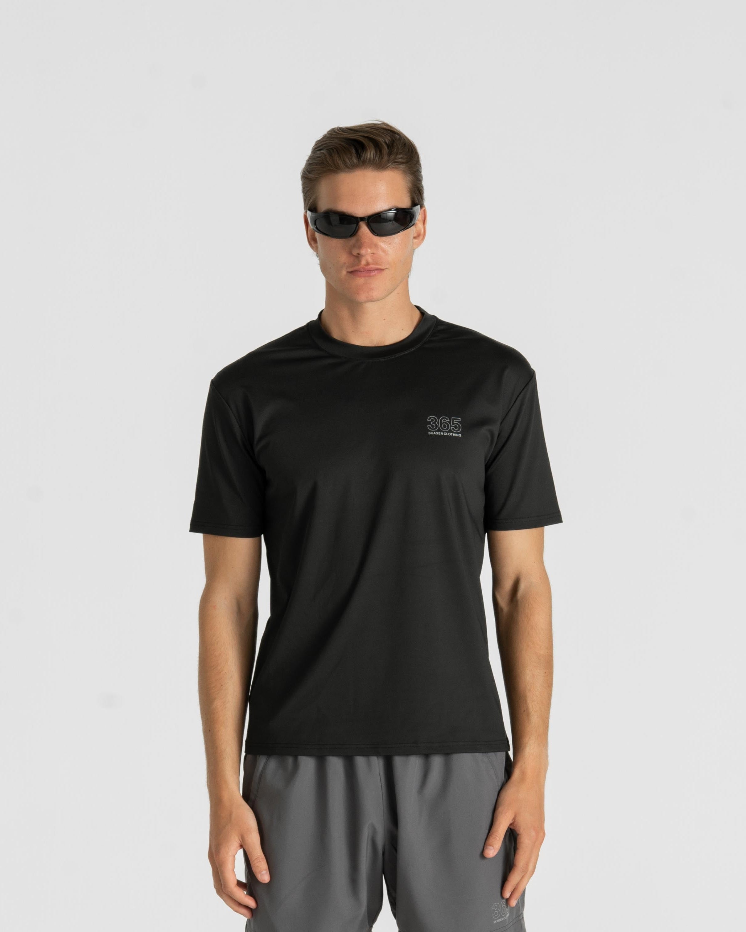 365 T-Shirt Black