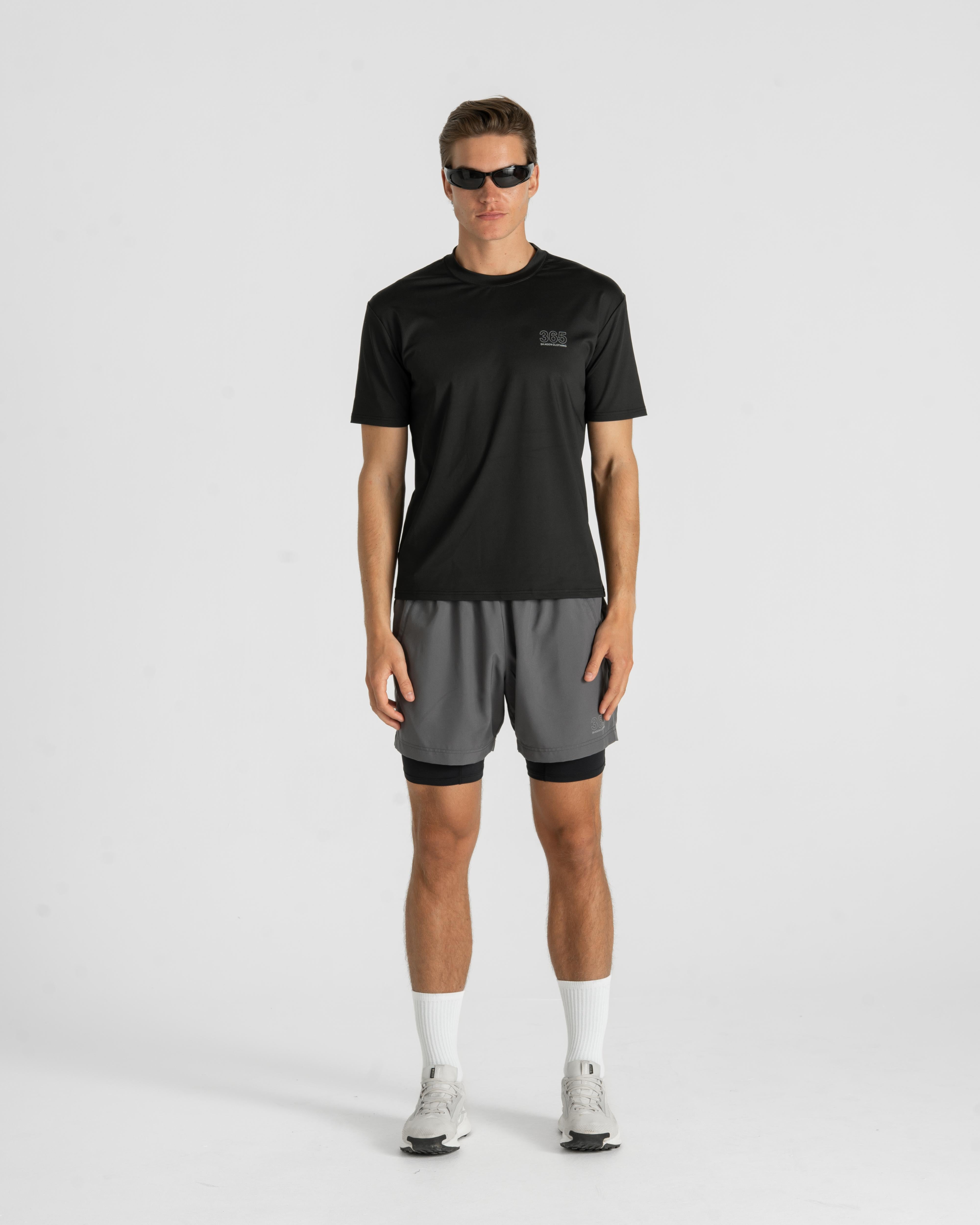 365 T-Shirt Black