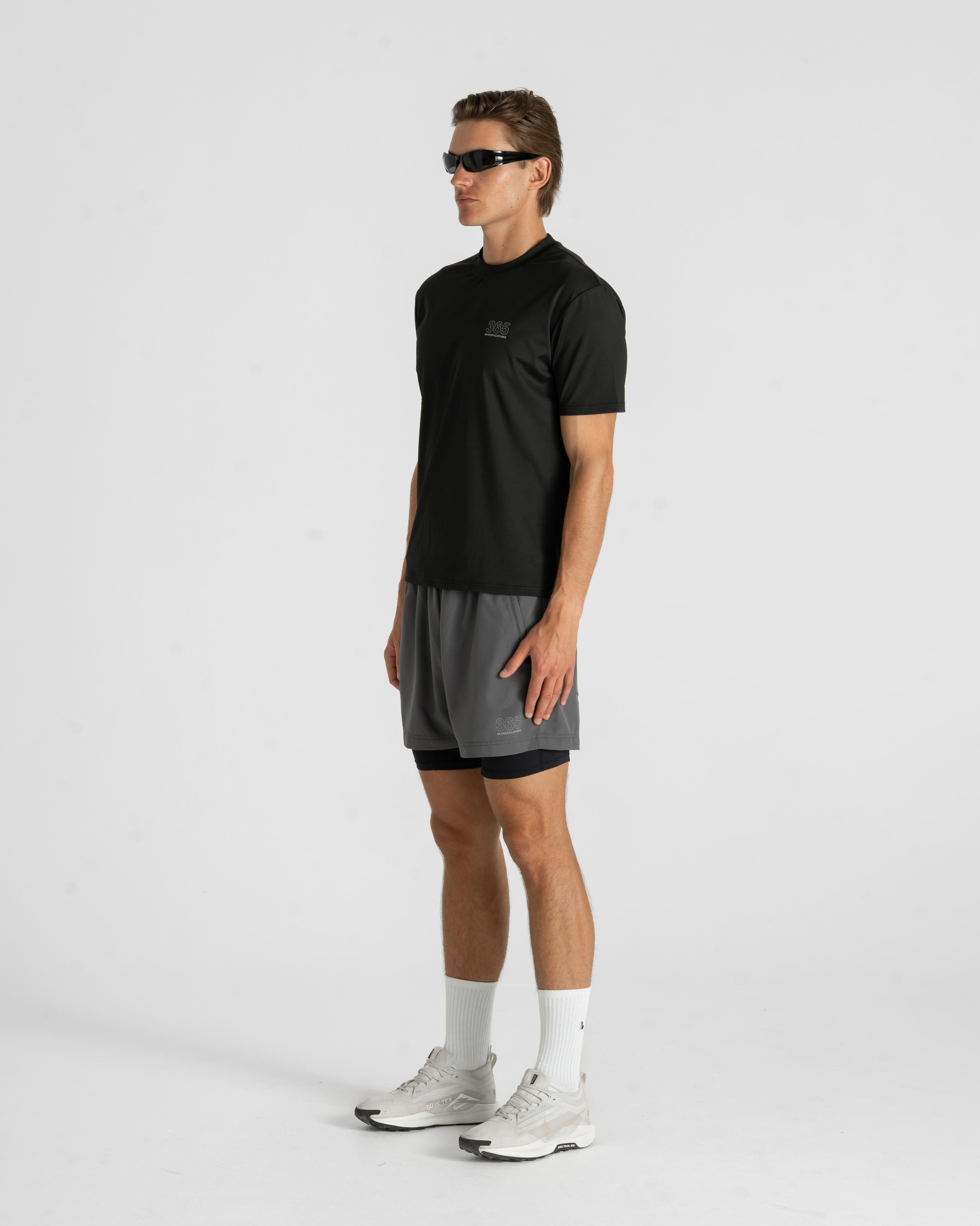 365 T-Shirt Black