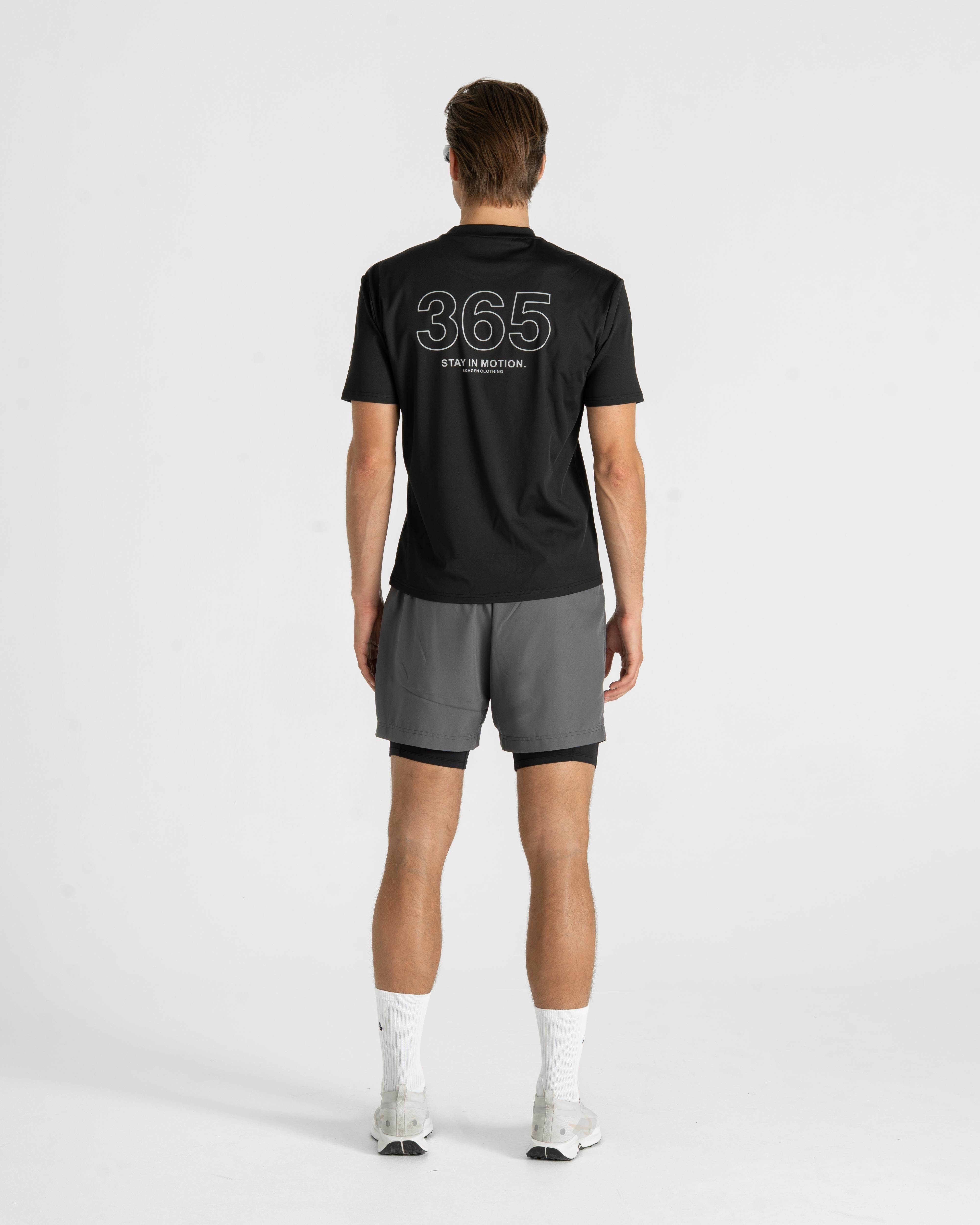 365 T-Shirt Black