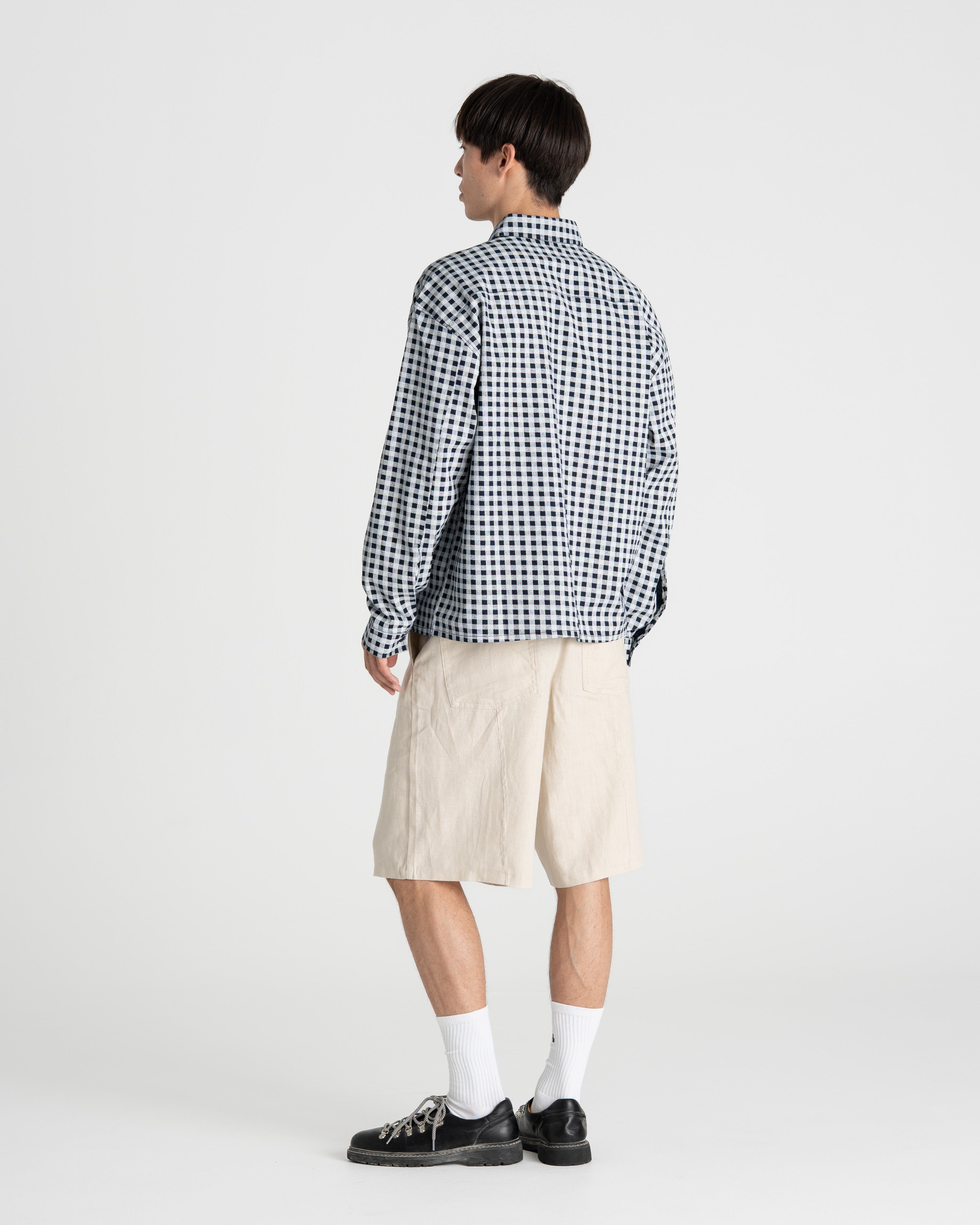 Pleated Baggy shorts Beige