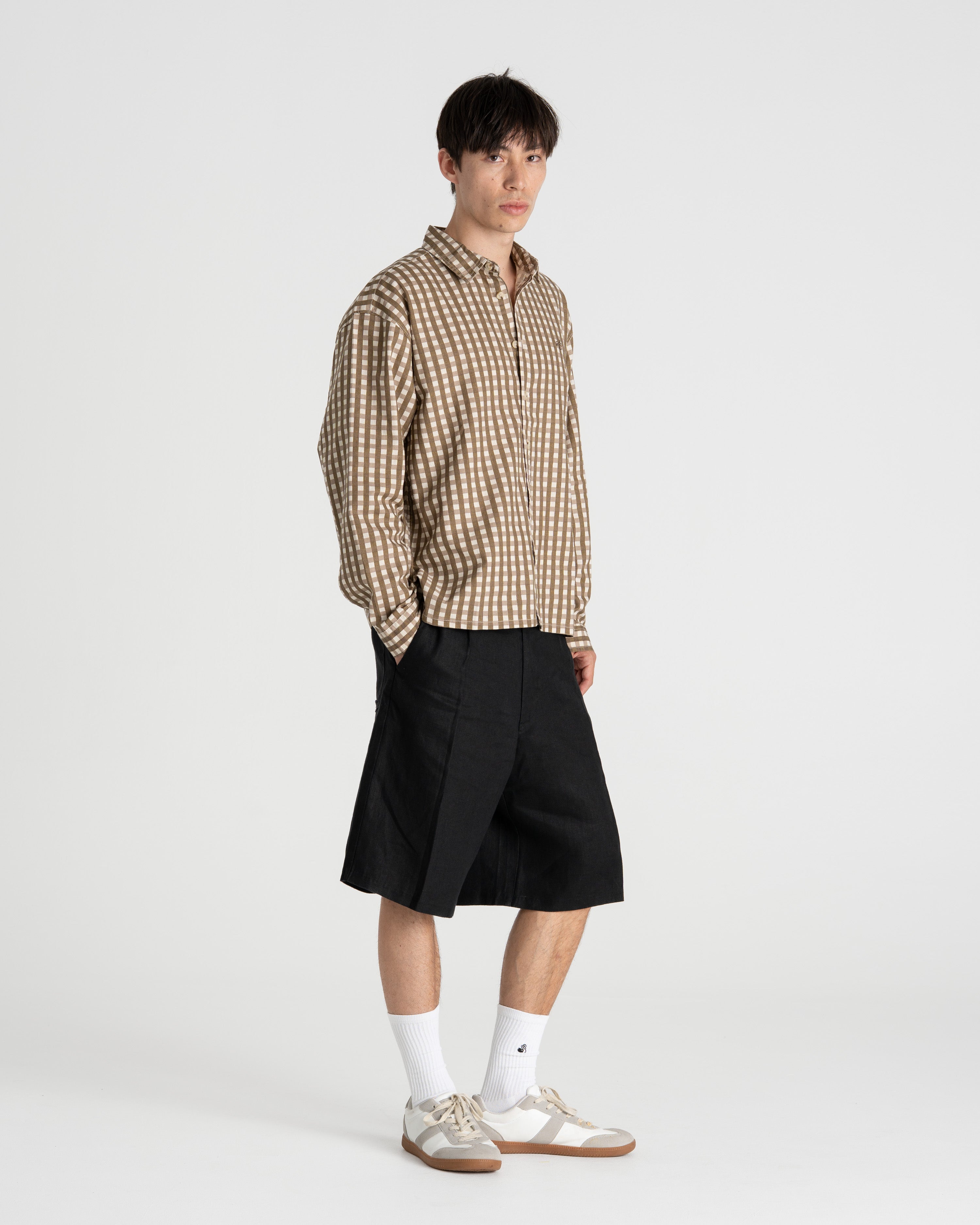 Pleated Baggy shorts Black