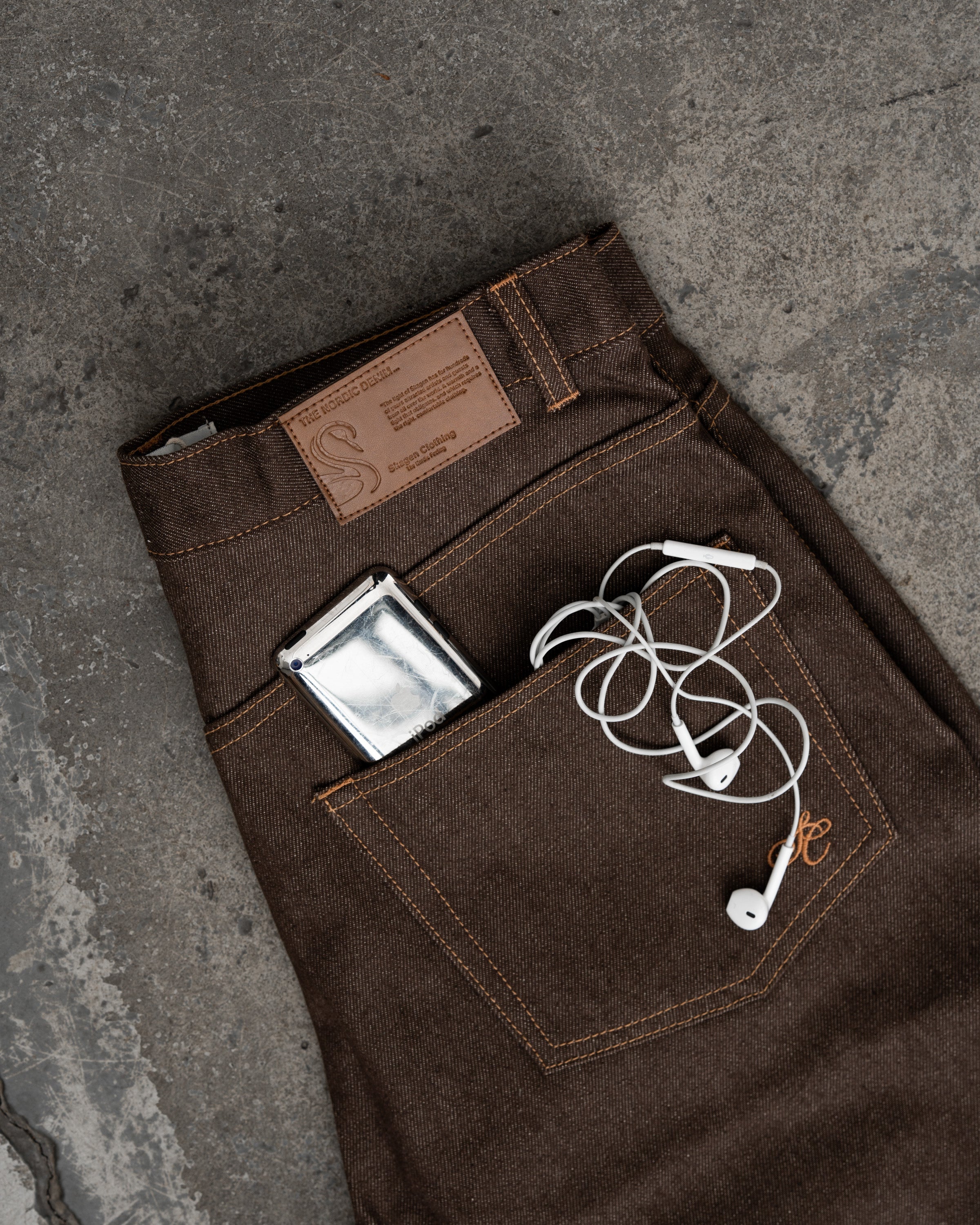 Raw Selvedge Denim Jeans brown