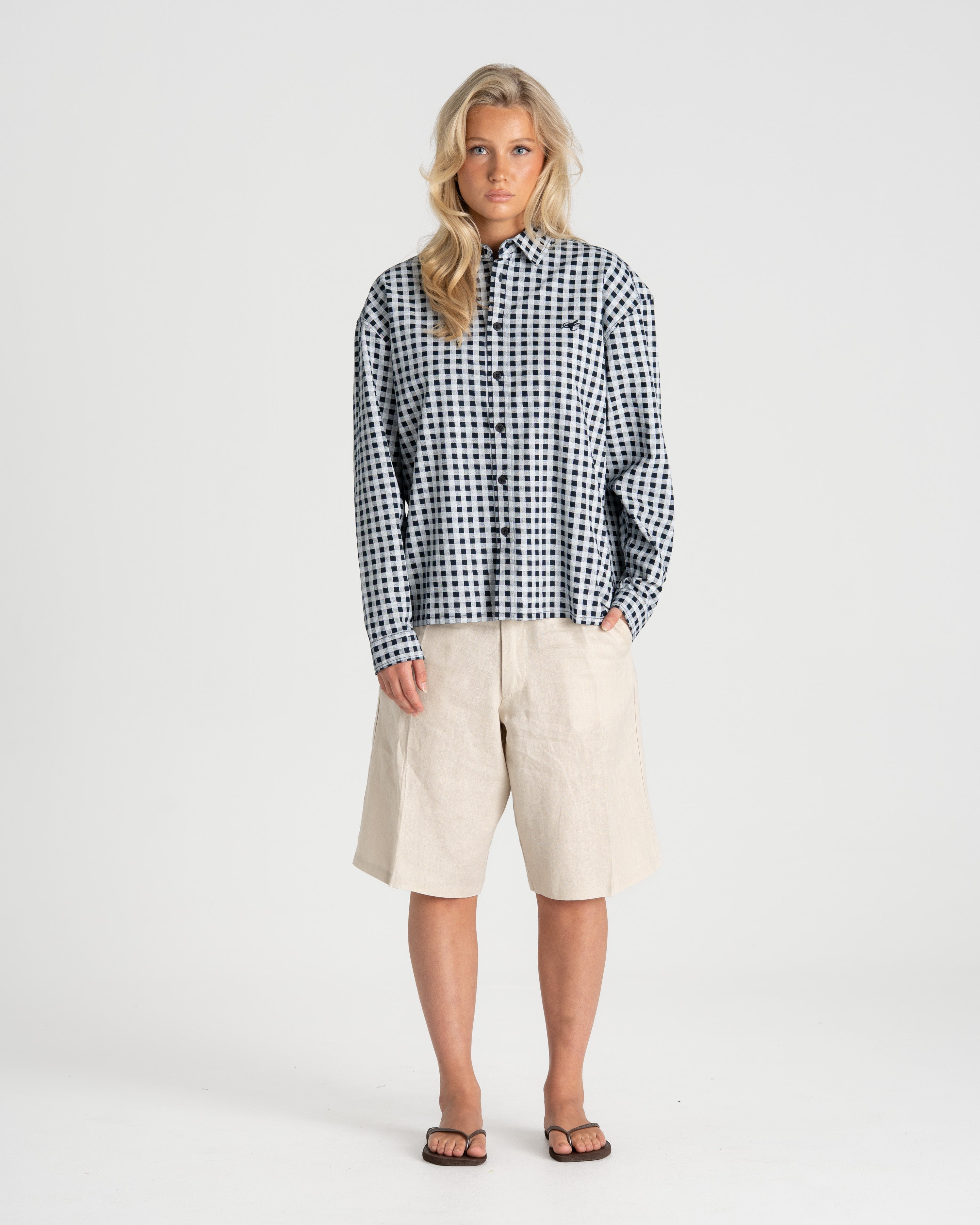 Pleated Baggy shorts Beige