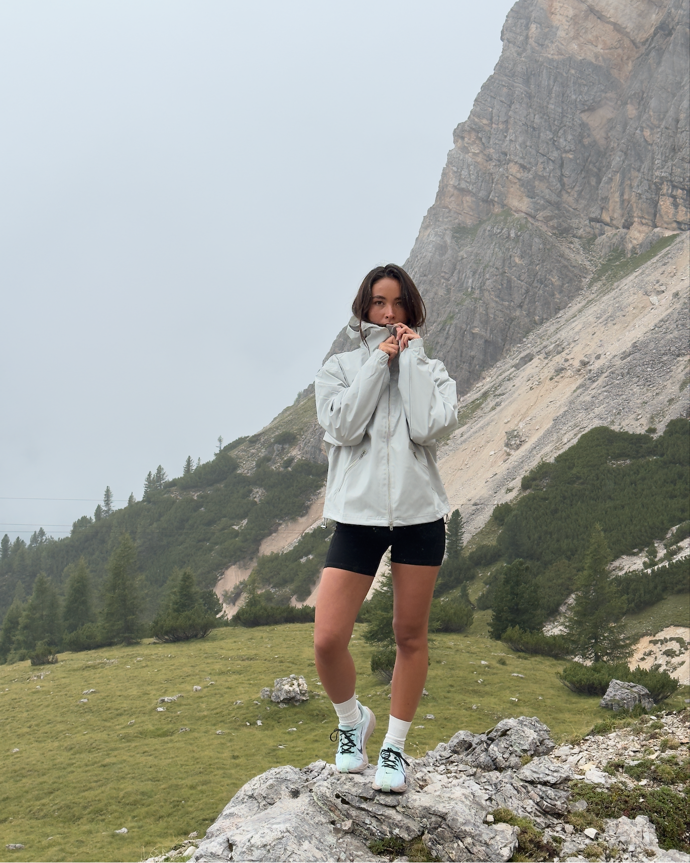 Windbreaker White